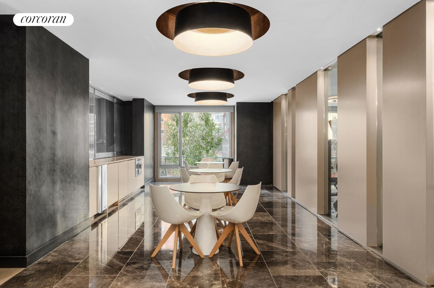 572 Eleventh Avenue