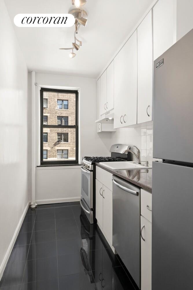 300 West 72nd Street
