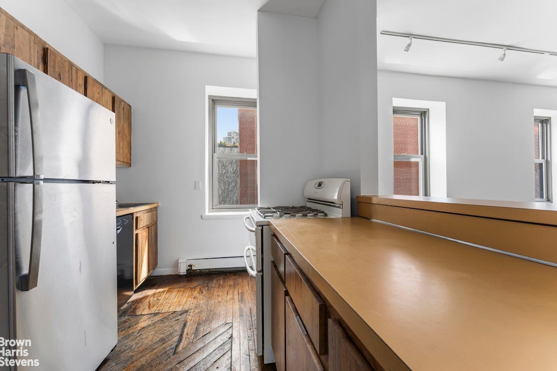 454 West 46th Street