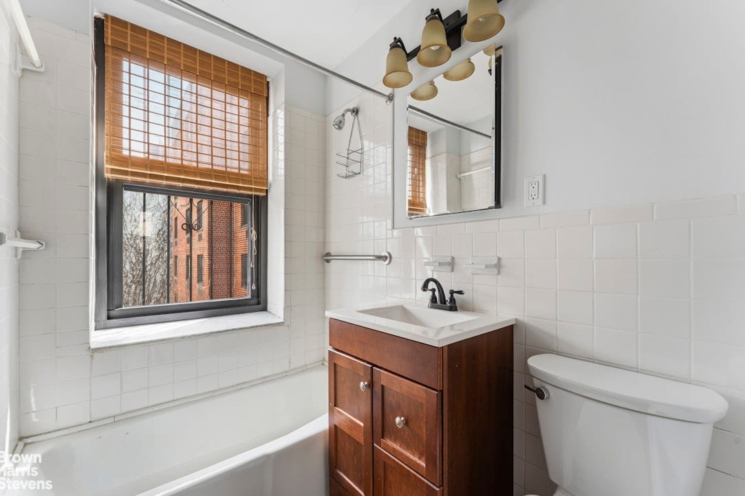 454 West 46th Street