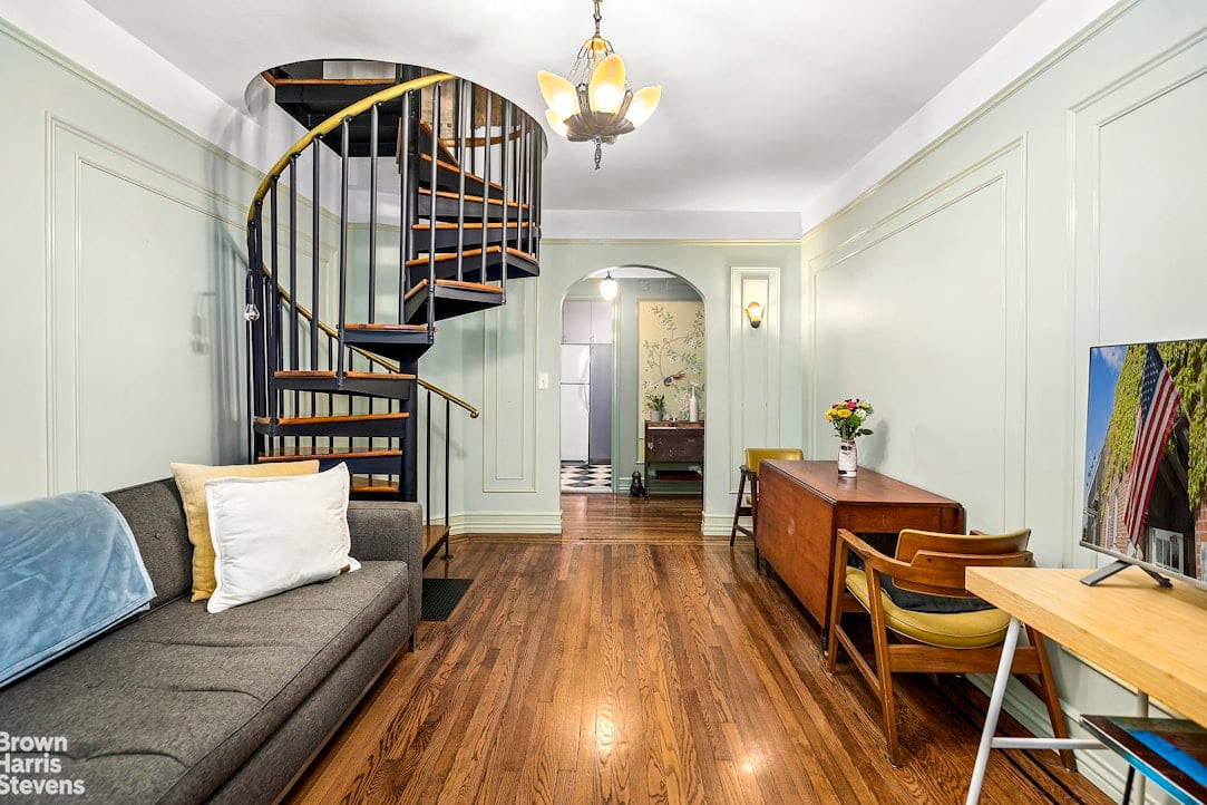 461 West 44th Street