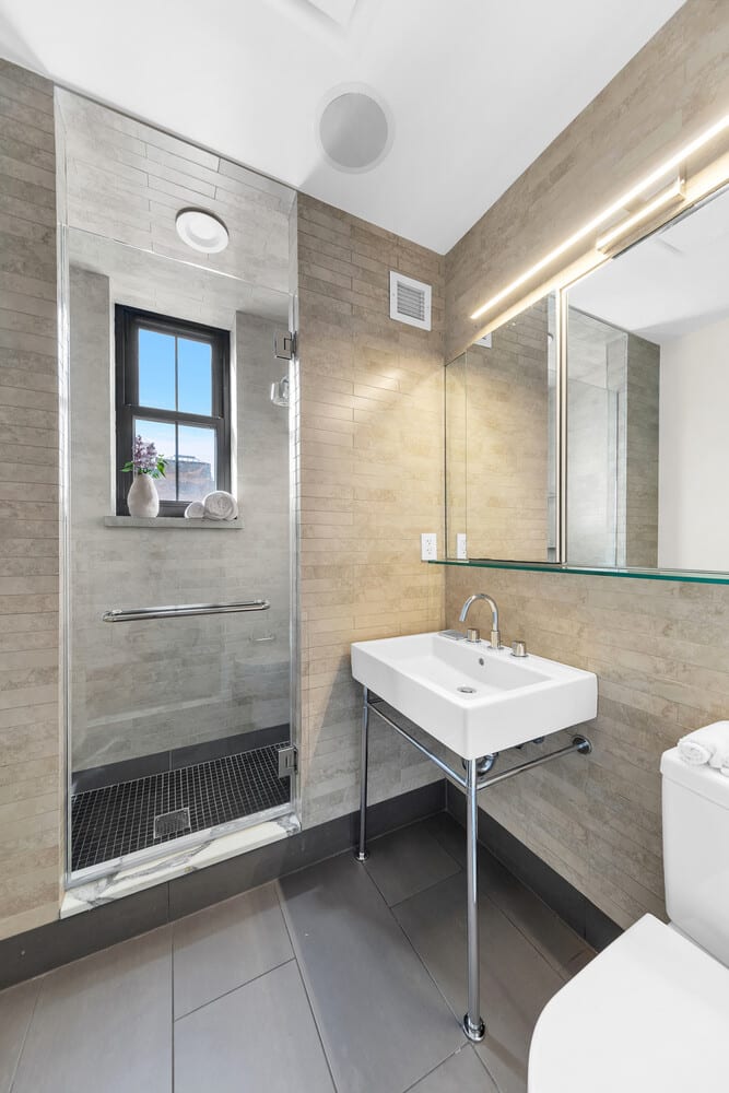 406 West 45th Street