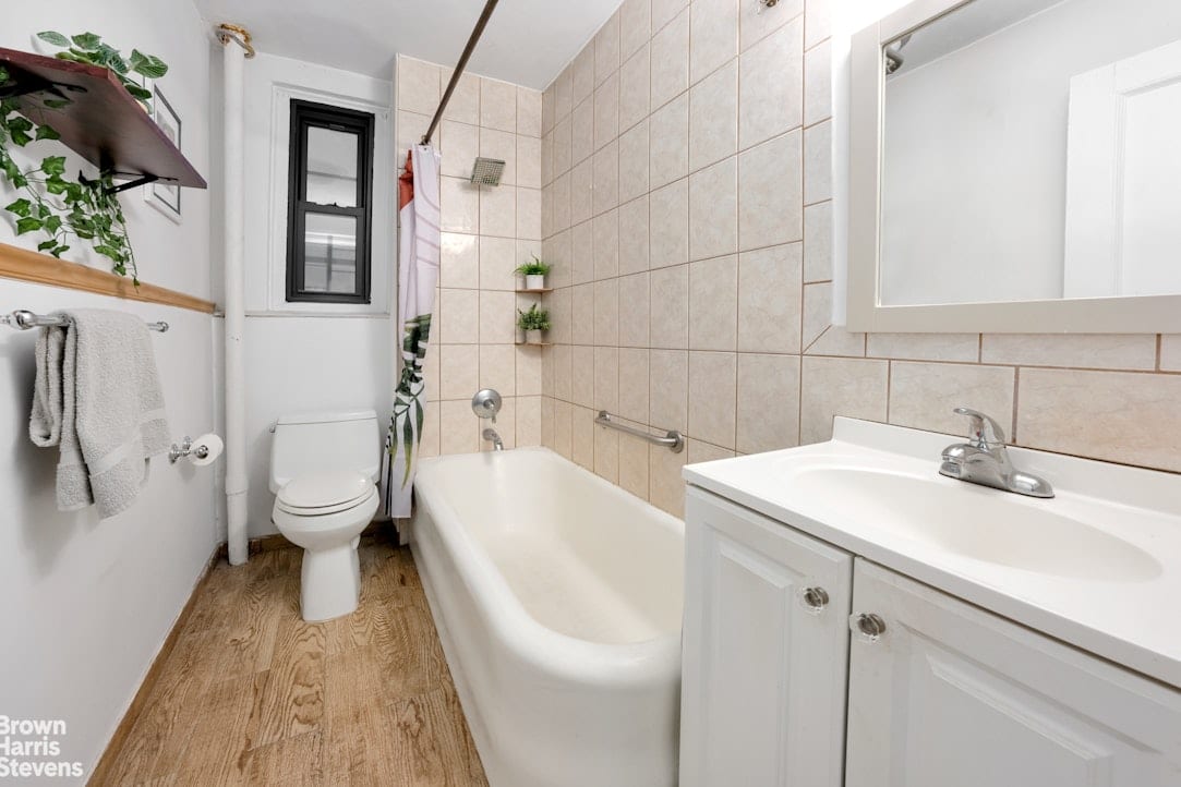 17 West 64th Street