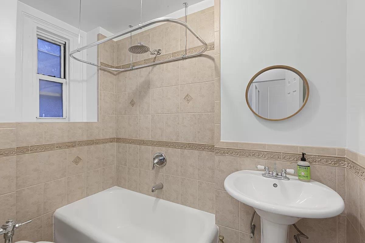 25 West 64th Street