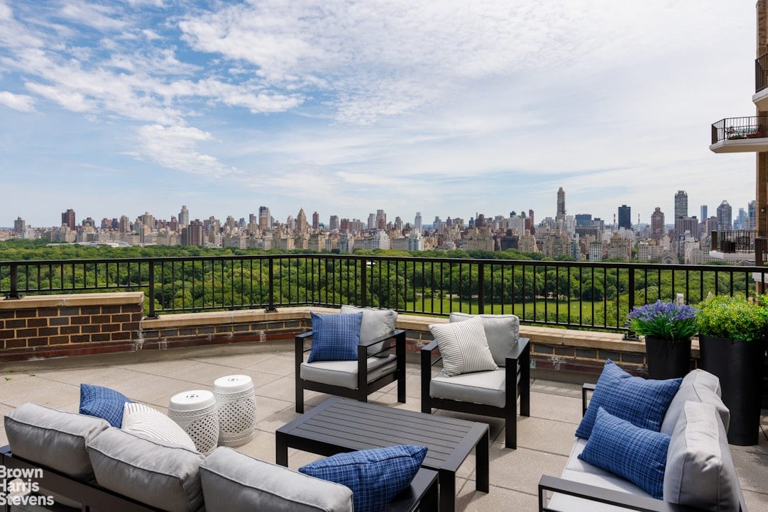 22 West 66th Street