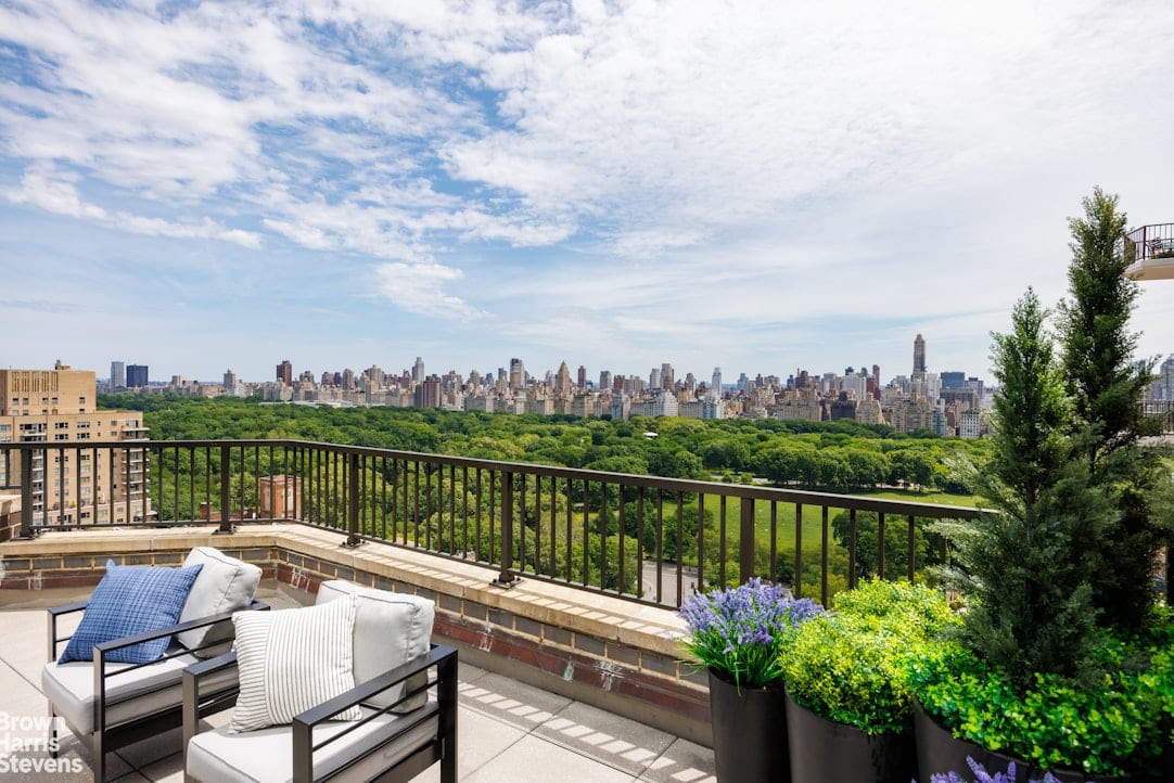 22 West 66th Street