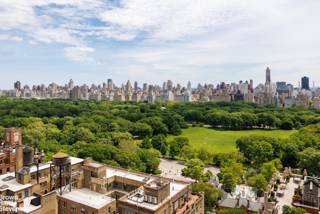 22 West 66th Street