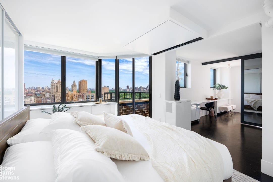 22 West 66th Street