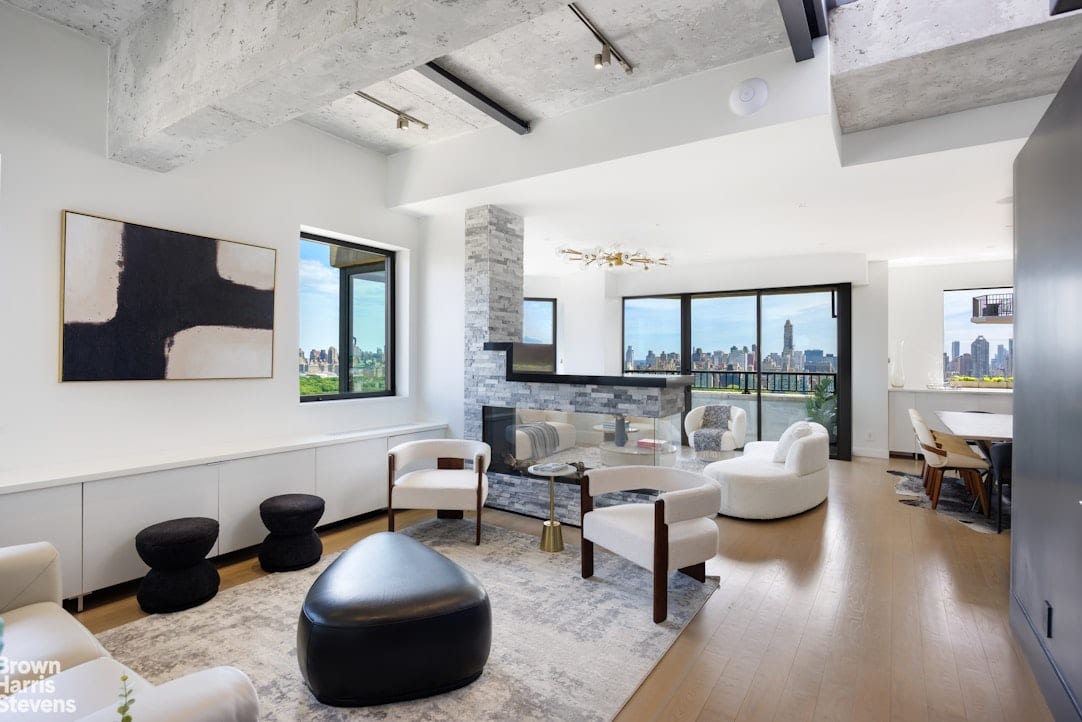 22 West 66th Street