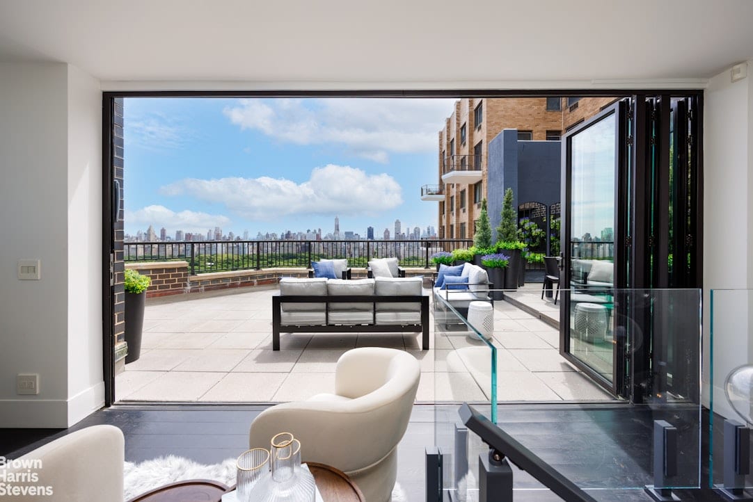 22 West 66th Street