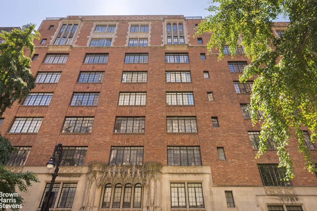 310 East 41st Street