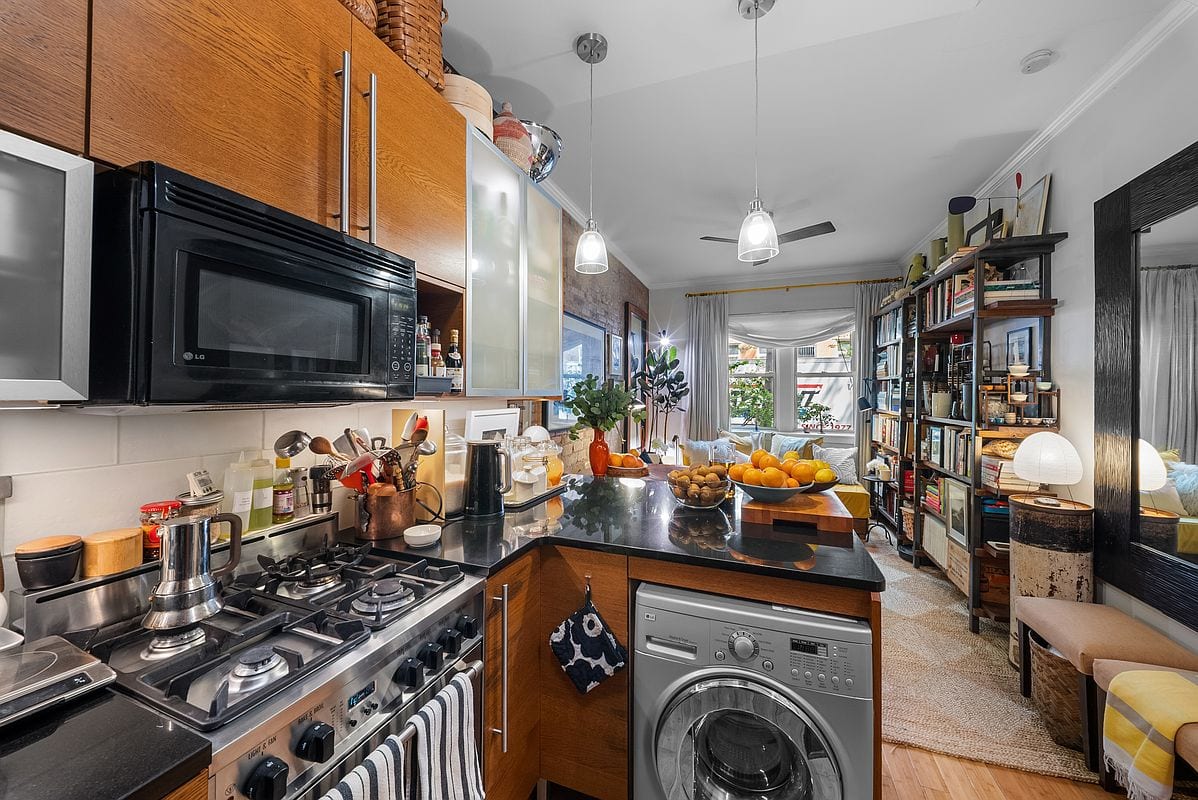 406 West 46th Street