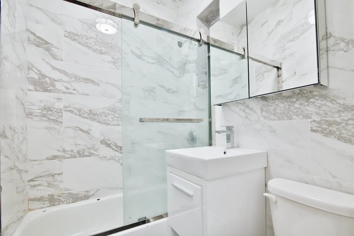 210 East 38th Street