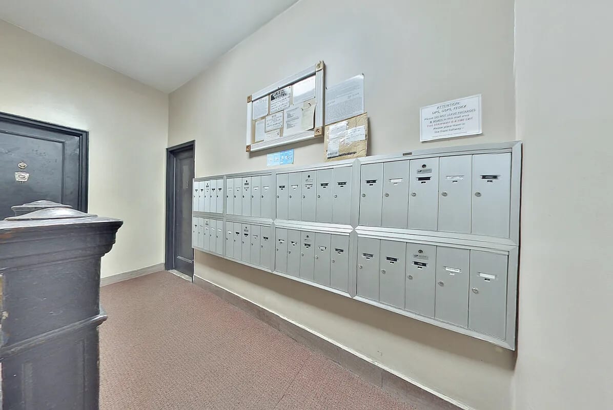 210 East 38th Street