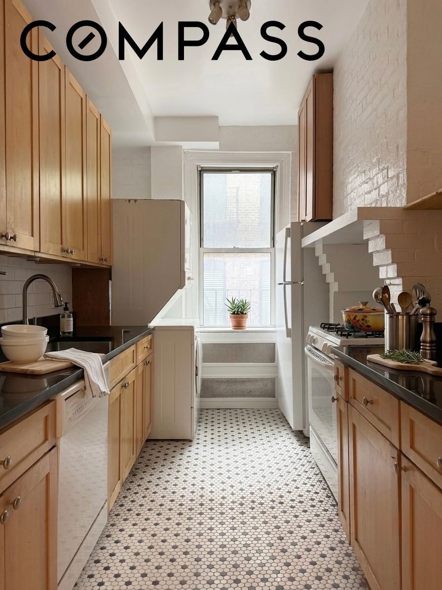 457 West 35th Street