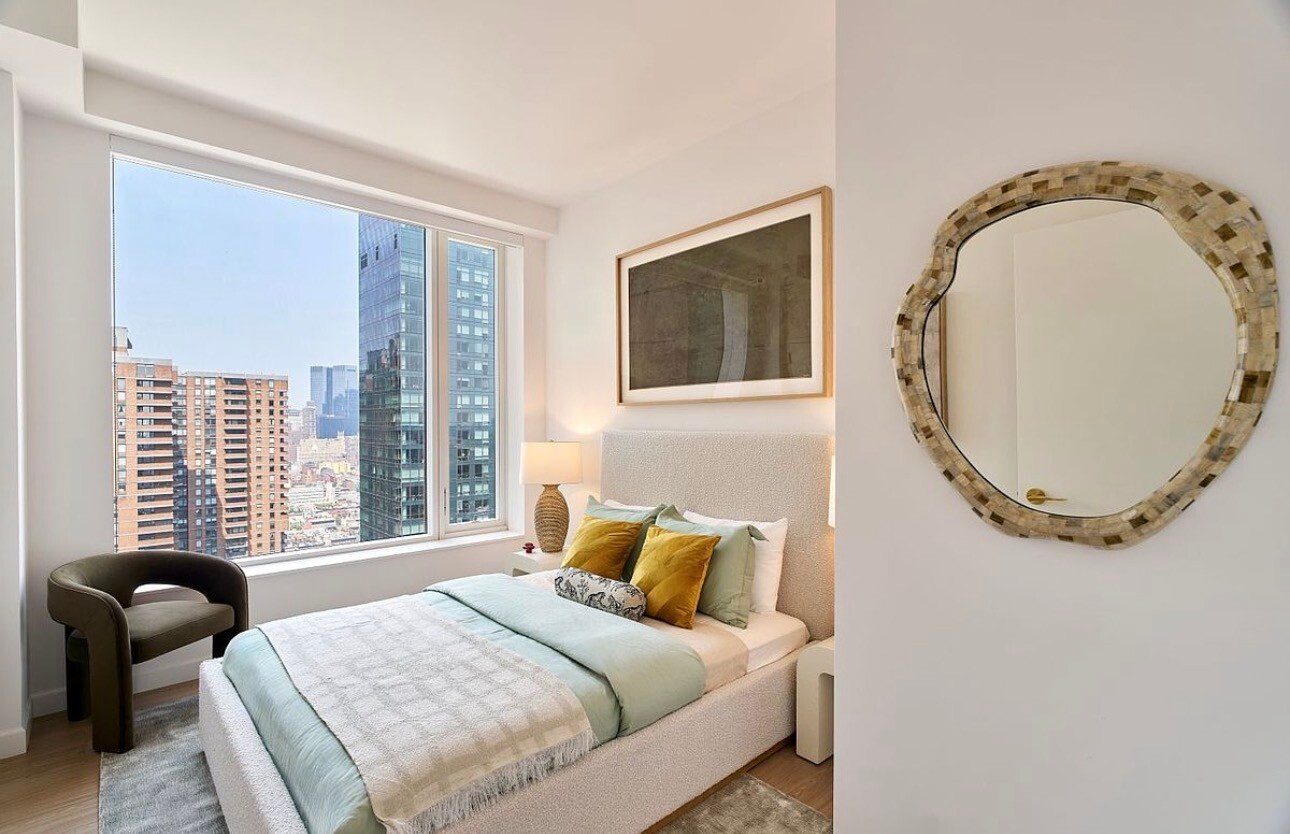 472 West 41st Street