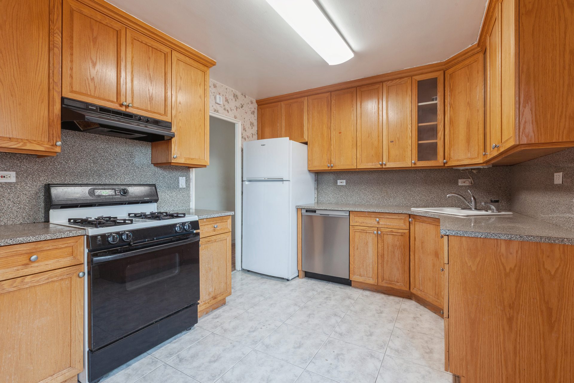 111-20 73rd Avenue