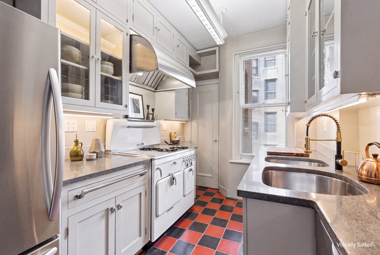 138 East 36th Street