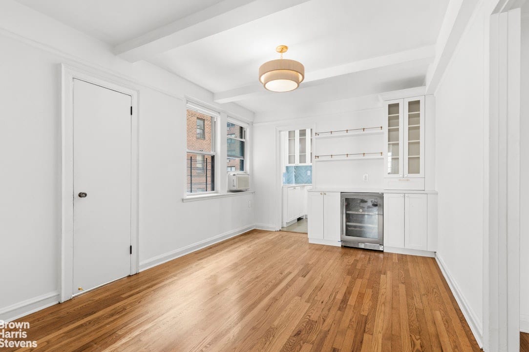 310 East 41st Street