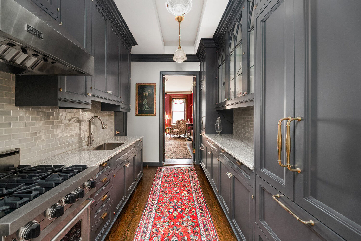 23 East 37th Street