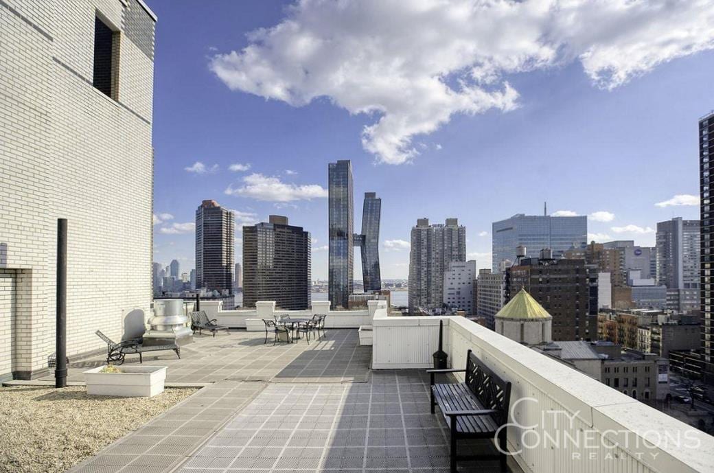 145 East 35th Street