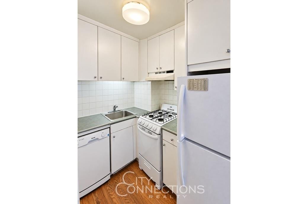 145 East 35th Street