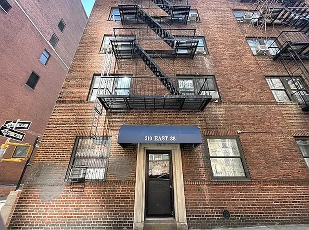 210 East 38th Street