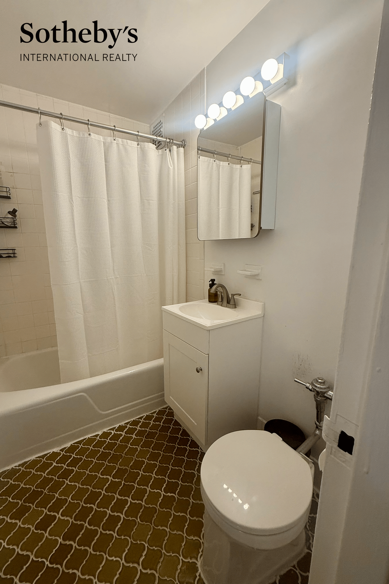 41 West 71st Street