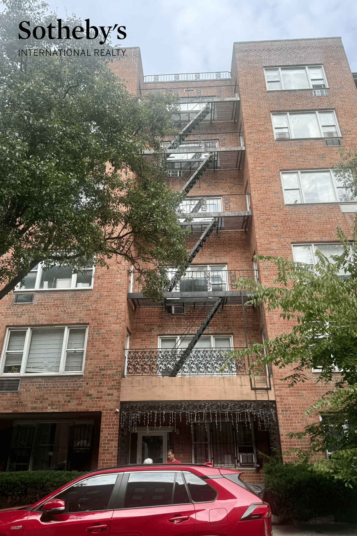 41 West 71st Street