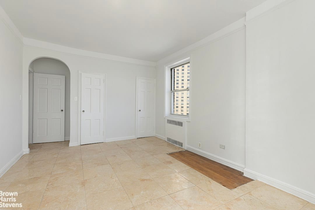 110-31 73rd Road