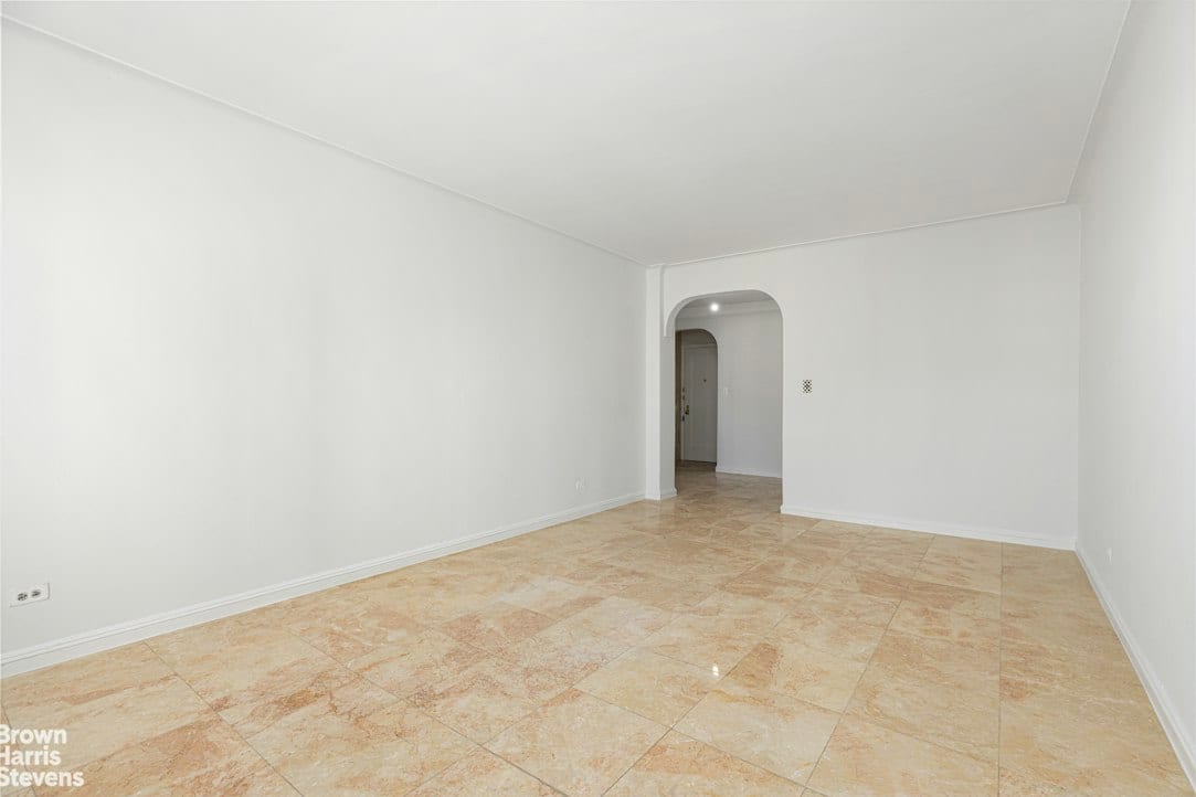 110-31 73rd Road