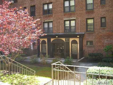 83-85 Woodhaven Boulevard