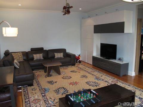 111-15 75th Avenue