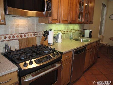 111-15 75th Avenue