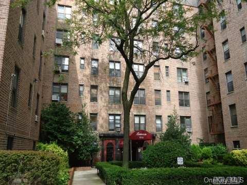 83-05 98th Street