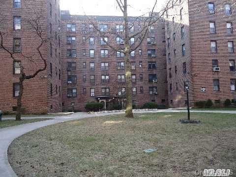 83-85 Woodhaven Boulevard