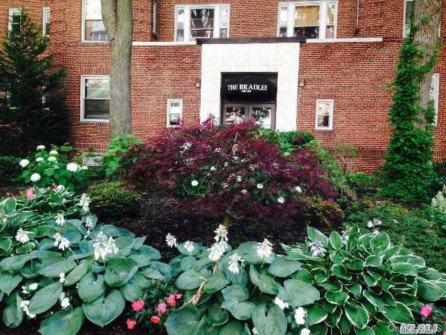69-09 108th Street