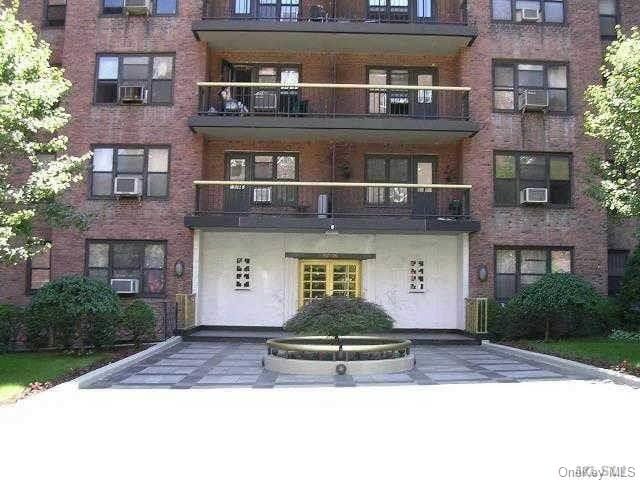 67-76 Booth Street