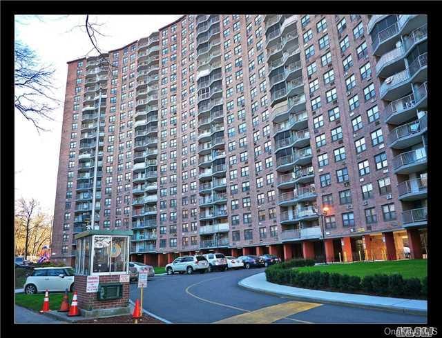 90-60 Union Turnpike