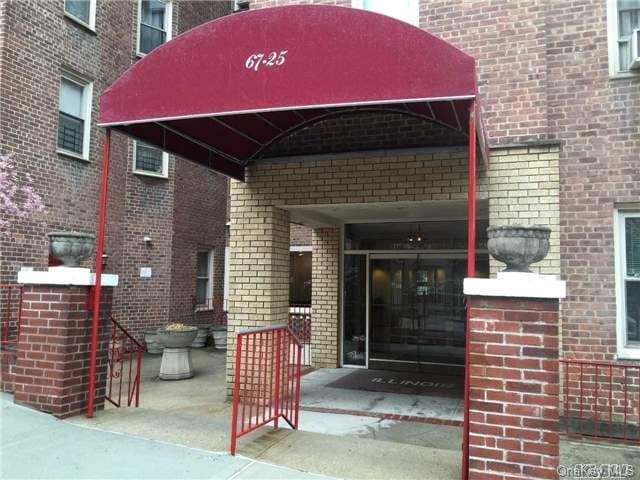 67-25 Clyde Street