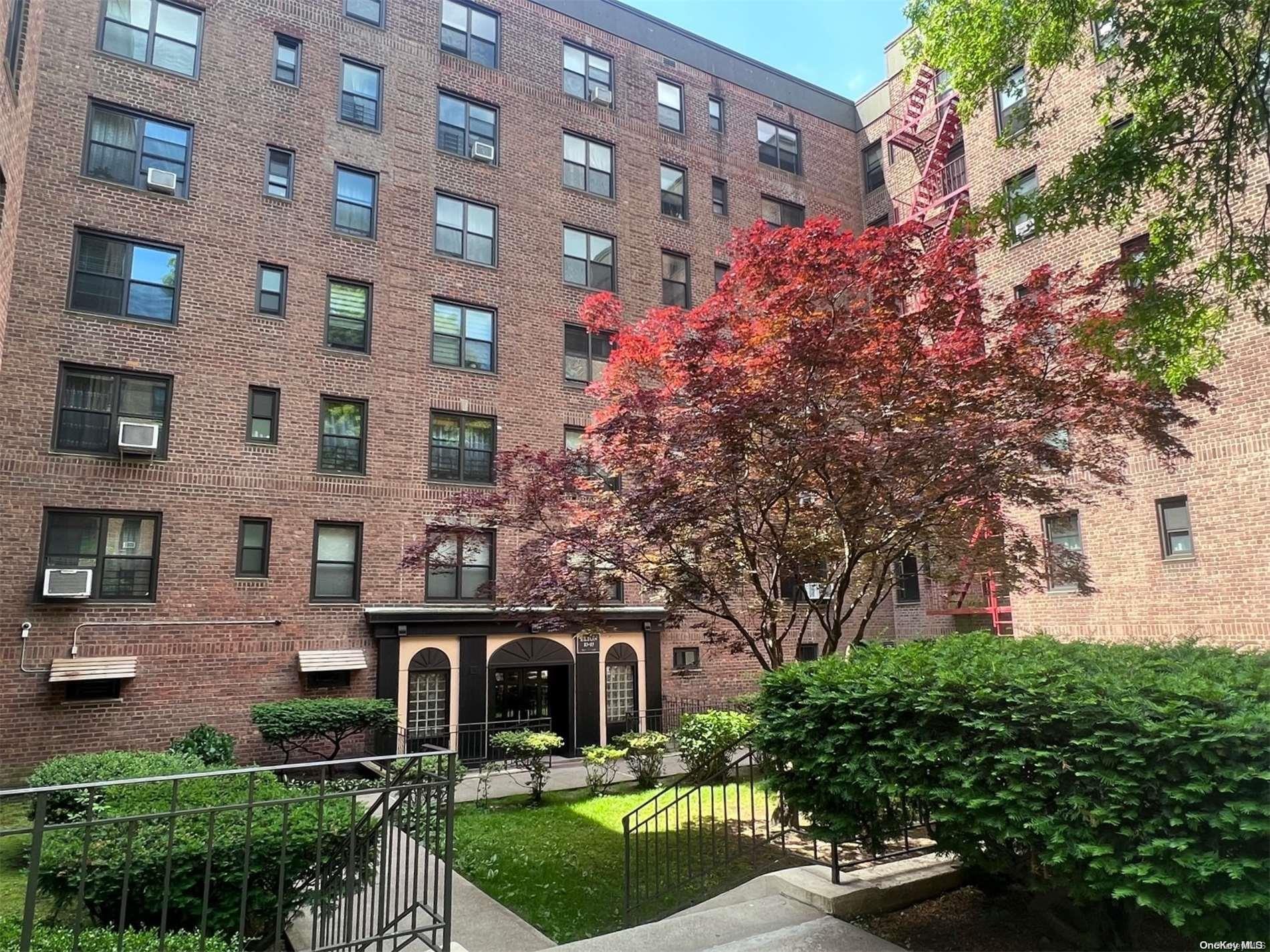 83-20 98th Street