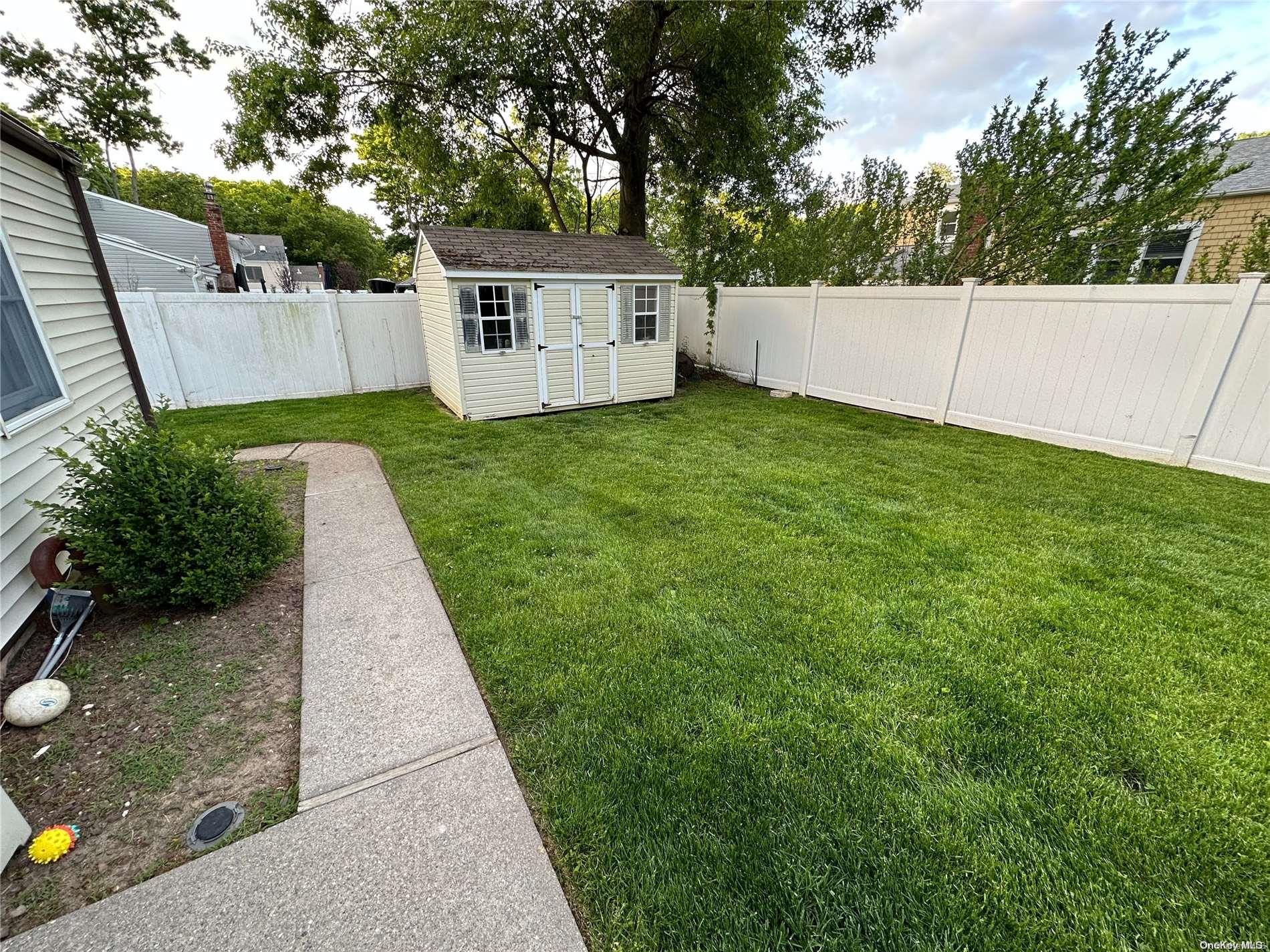 173 Crystal Brook Hollow Road