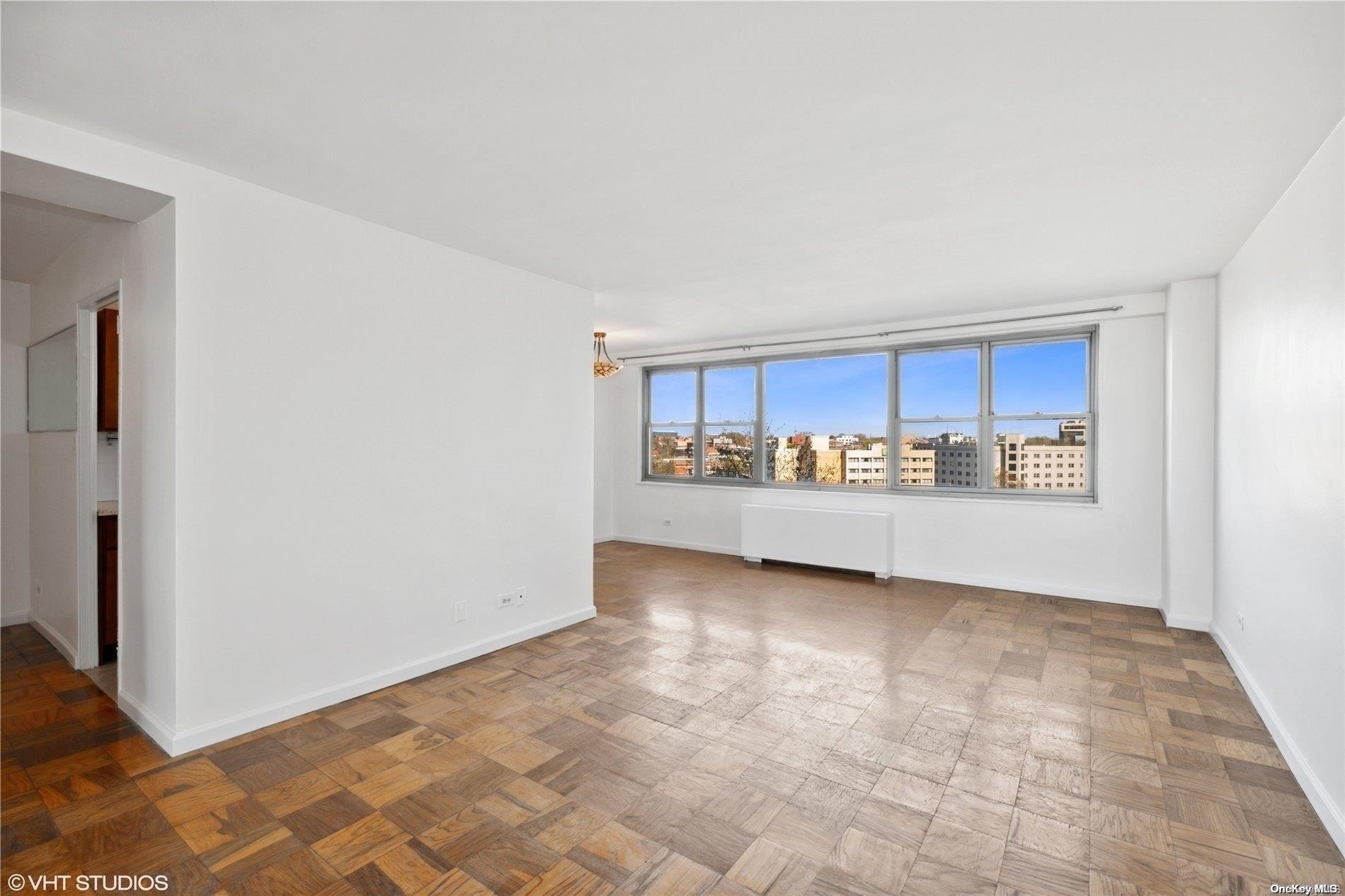 61-20 Grand Central Parkway