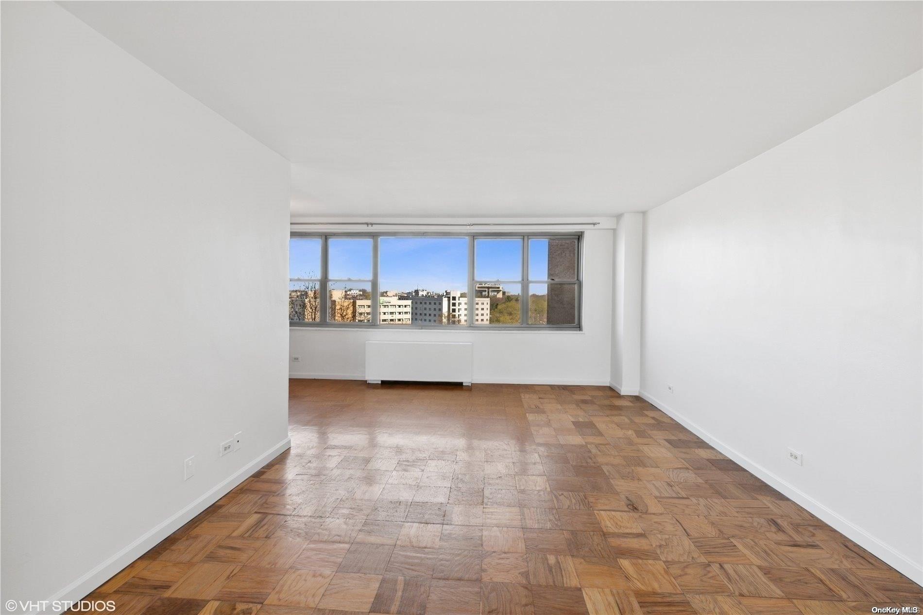 61-20 Grand Central Parkway