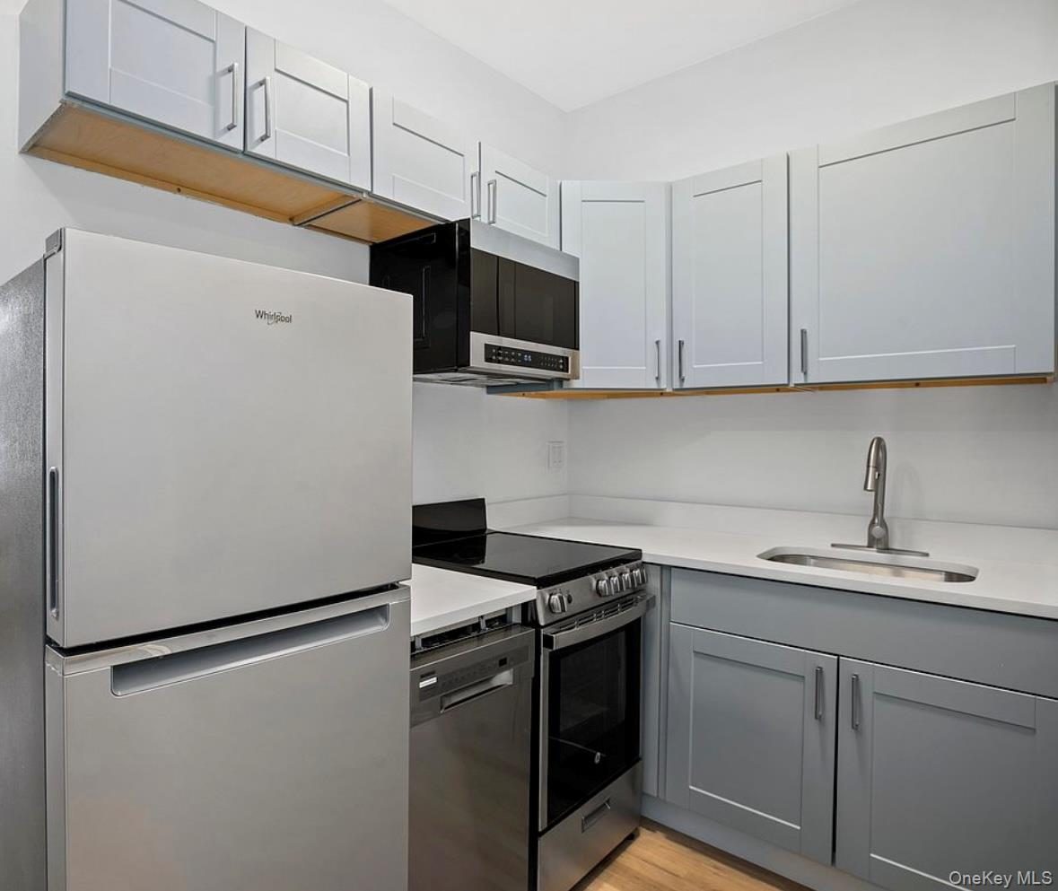 323 East 75th Street
