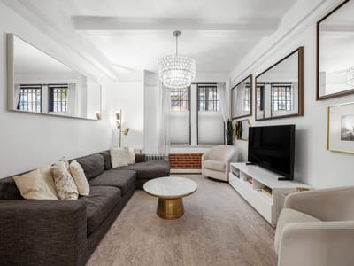 24 West 69th Street