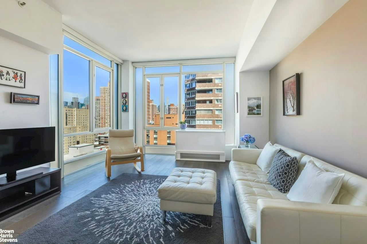 Listing photo