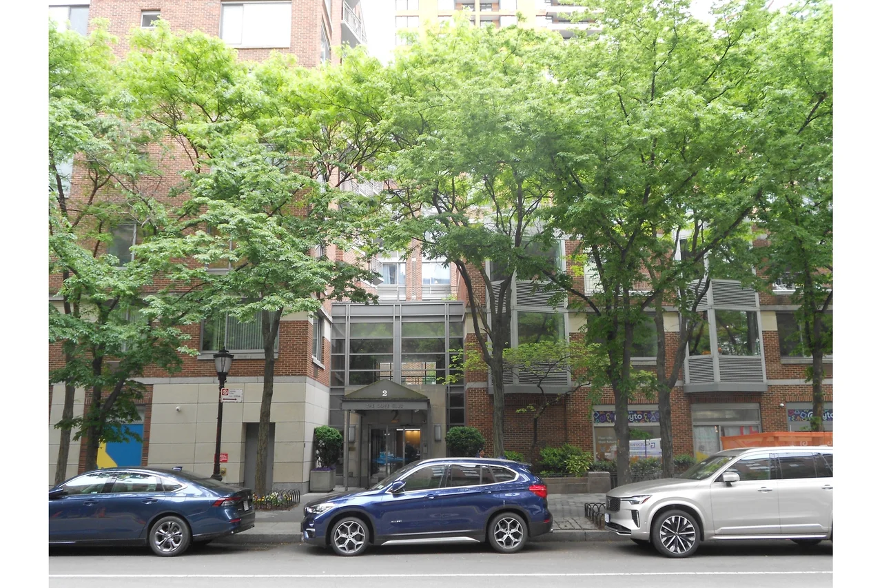 Listing photo