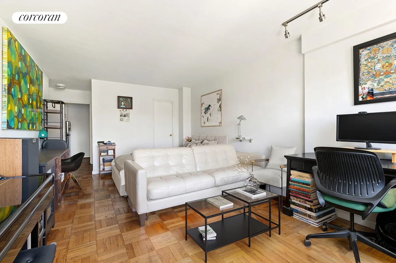Listing photo
