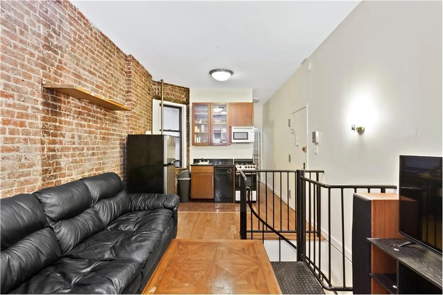 435 West 54th Street